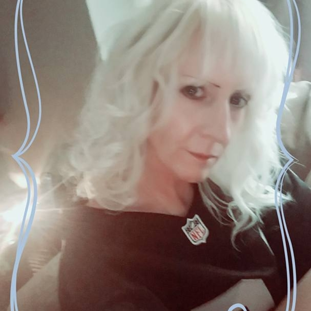 Meet your Posher, Traci